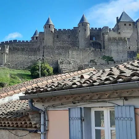 A 200 Metres Du Chateau : Maison De Carcassonne