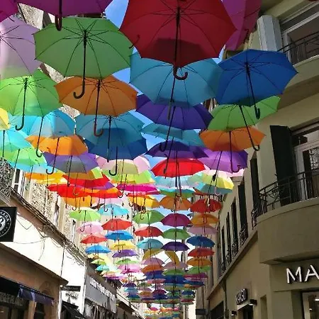 A 200 Metres Du Chateau : Maison De Holiday home *