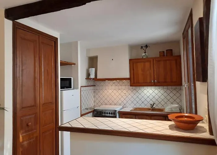 A 200 Metres Du Chateau : Maison De Vakantiehuis