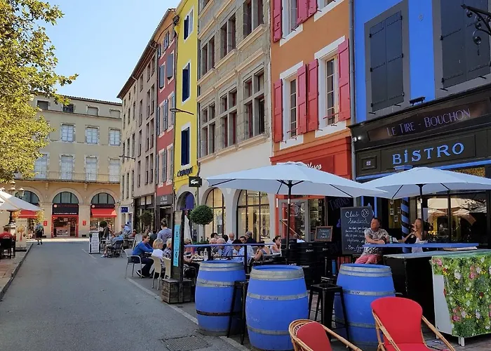 A 200 Metres Du Chateau : Maison De * Carcassonne